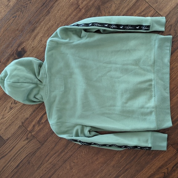 Hollister Logo Tape Hoodie - Picture 3 of 3